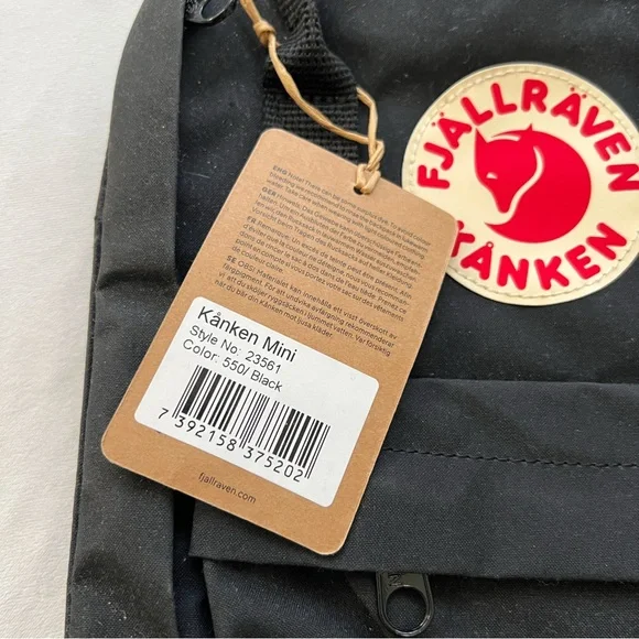 Fjallraven Kånken Mini Backpack in Black - Picture 2 of 3